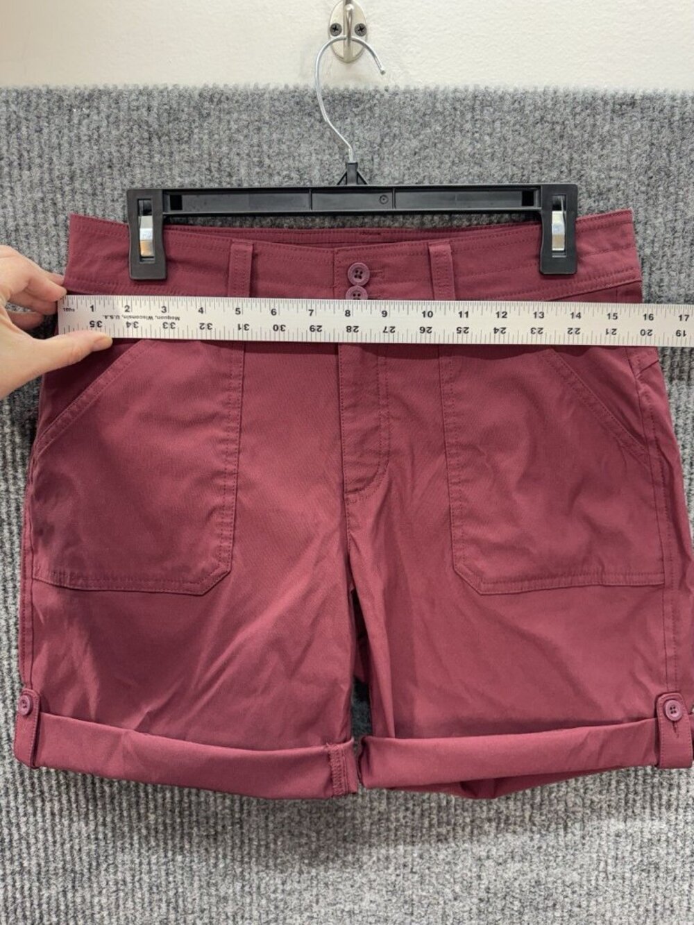 Eddie Bauer Rolled Hem Bermuda Shorts Womens 6 Burgundy Stretch Nylon Outdoor - Picture 6 of 10